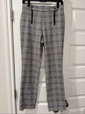 BCBGMaxAzria Gray Plaid Cropped Dress Pants